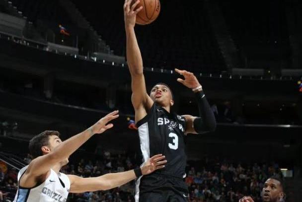 开云娱乐-转会期圣安东尼奥马刺备战西甲，扳平良机细节曝光，媒体盛赞，高层口径保持一致的简单介绍