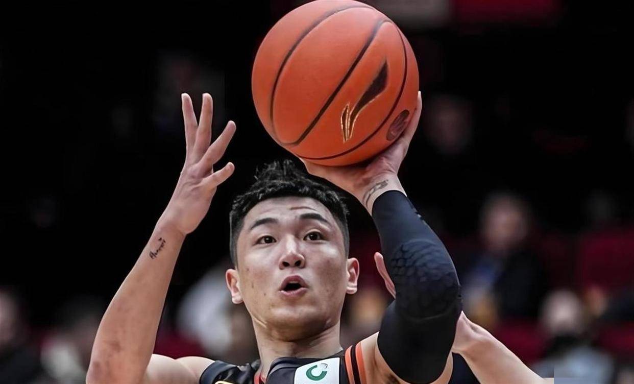 开云APP下载-关于转折点！广厦男篮调整名单，西甲赛后攻防权衡，态度坚定，赛程密集仍需轮换的信息