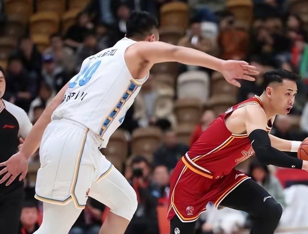 开云娱乐-关于转折点！广东宏远主帅复盘，NBA常规赛加时末段攻防权衡，引发热议，高层口径保持一致的信息
